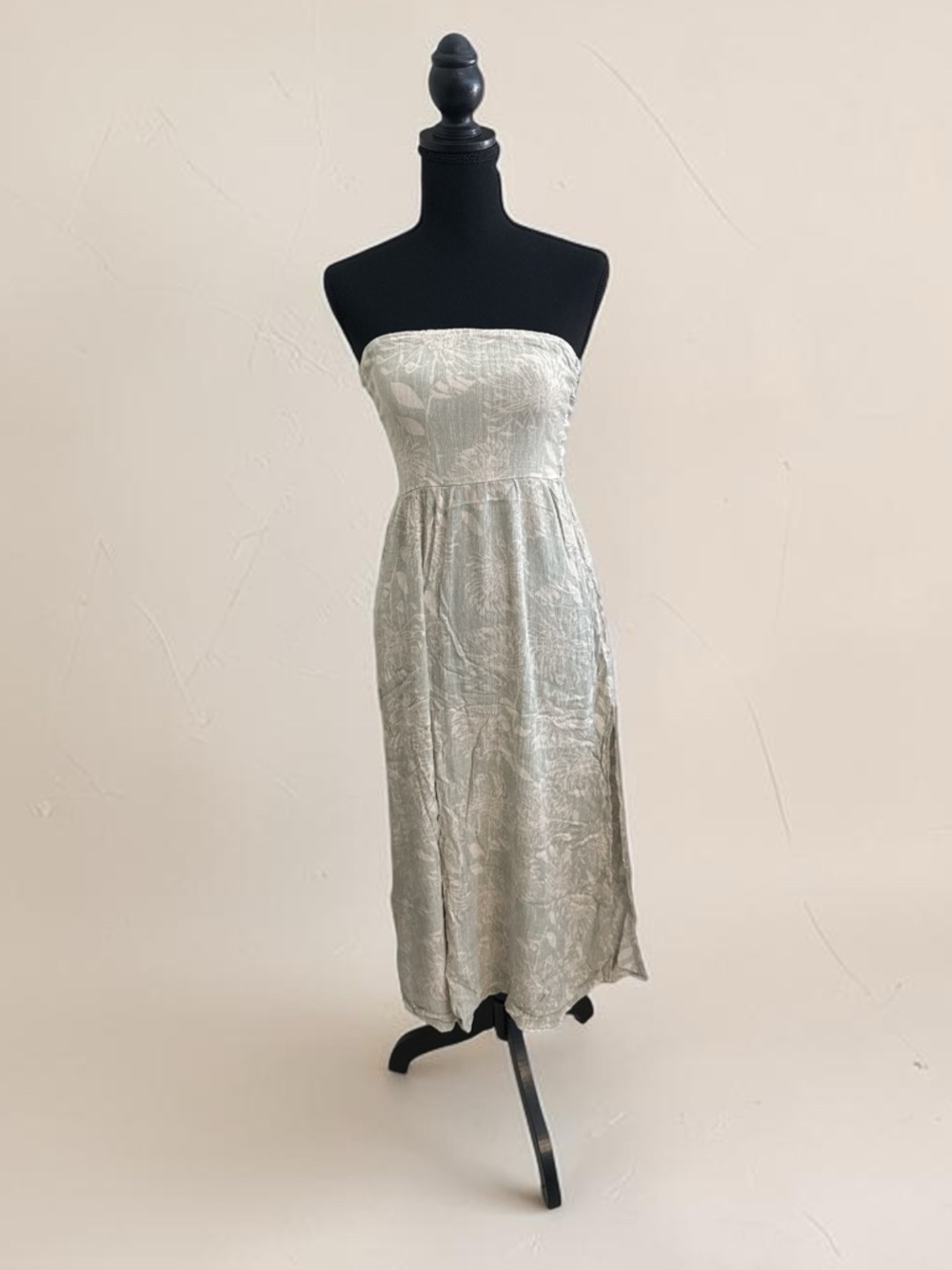 Eden in Love Strapless Sage Floral Midi Dress